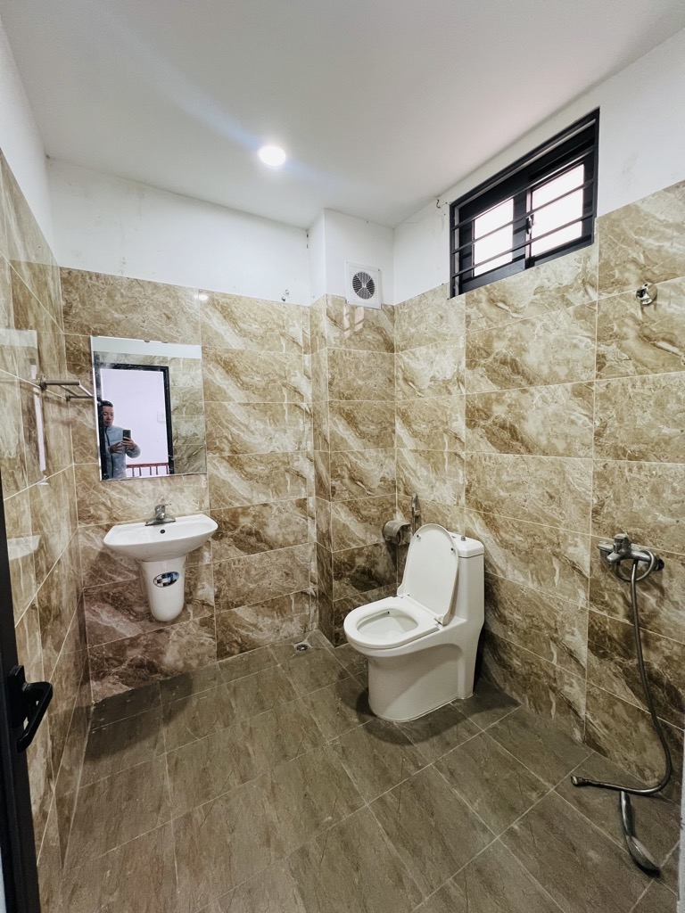 Nhà Mới 4 Tầng – Cách Vành Đai 4 chỉ 2km – Thiết Kế Hiện Đại – Giá Quá Mềm! - Ảnh 2